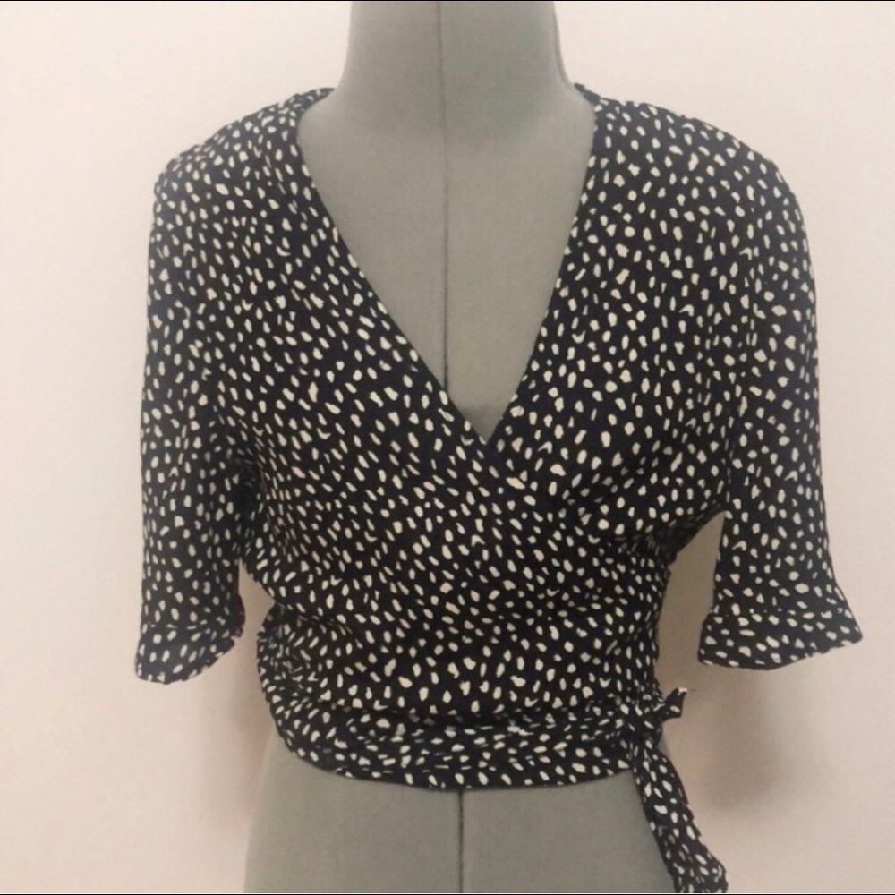 Tie Front Top - Picture 2 of 2